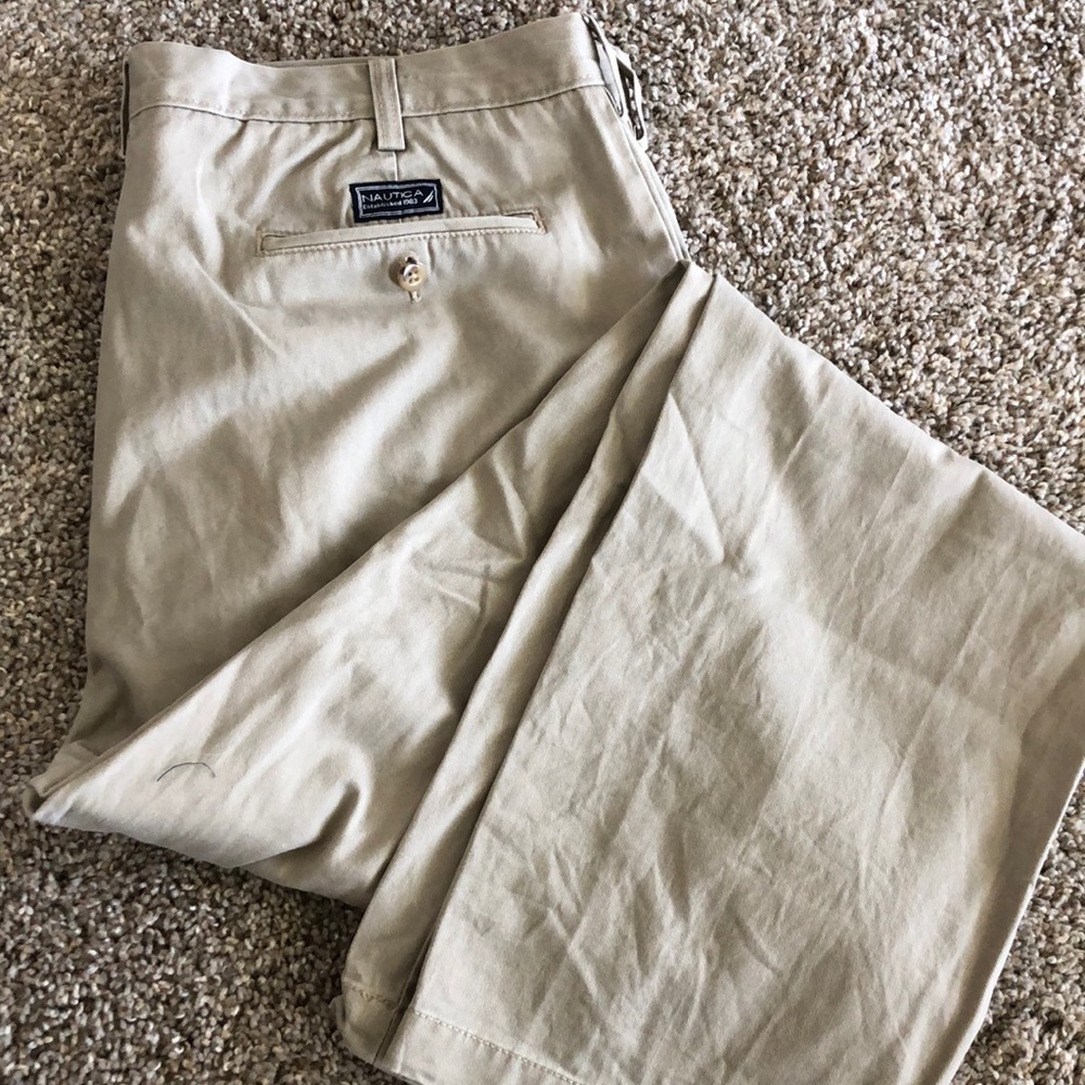 Men’s dress pants